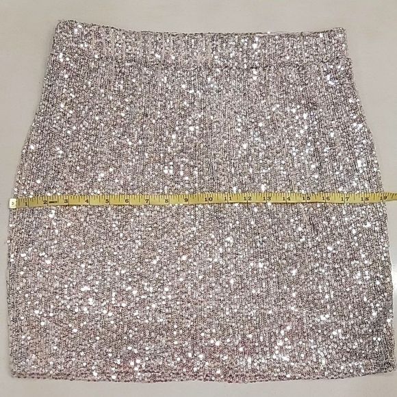 Maurices Cream and Silver Sequin Sparkly High Rise Skirt - Size Medium - Picture 8 of 11